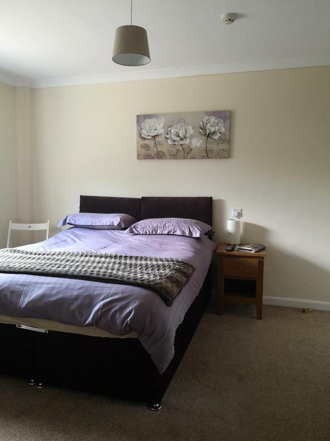 Honeysuckle Homestead Dinton  Номер фото